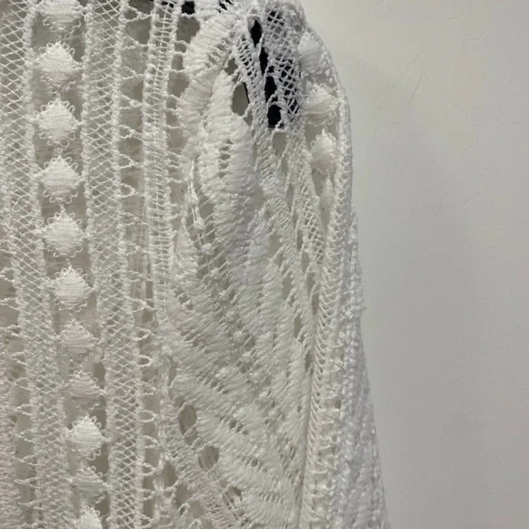 J.O.A. White Lace Blouse - Picture 2 of 7